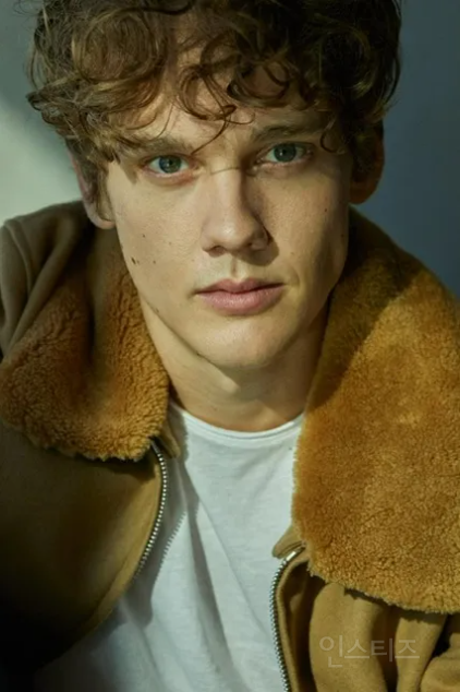 데어데블 빌런 '뮤즈' = 웬즈데이 타일러? | 인스티즈