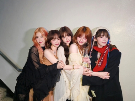[정보/소식] 르세라핌, '뮤직뱅크' 1위..스포티파이 '위클리 톱 송 글로벌' 진입 | 인스티즈