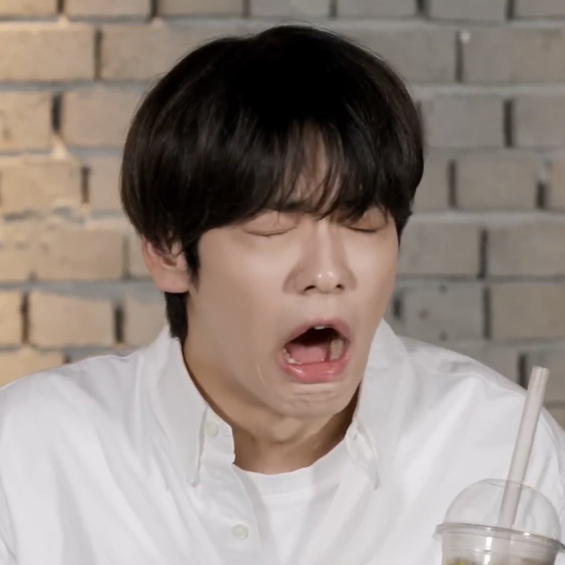 [잡담] 최수빈ㅋㅋ 맛있는거 먹을 때랑 맛없는거 먹을 때 차이ㅋㅋㅋ | 인스티즈