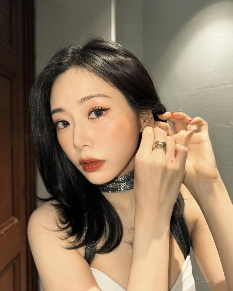 인스타 셀카의 진실 밝혀진 아이돌 | 인스티즈