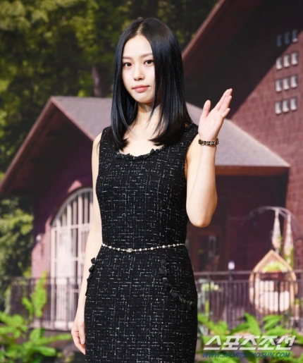 [잡담] 고민시, 산불 피해에 5천만원 기부 "피해커져 마음 무겁다" [공식] | 인스티즈