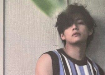 [잡담] 뷔 이런 느낌 너무 잘냄….. | 인스티즈