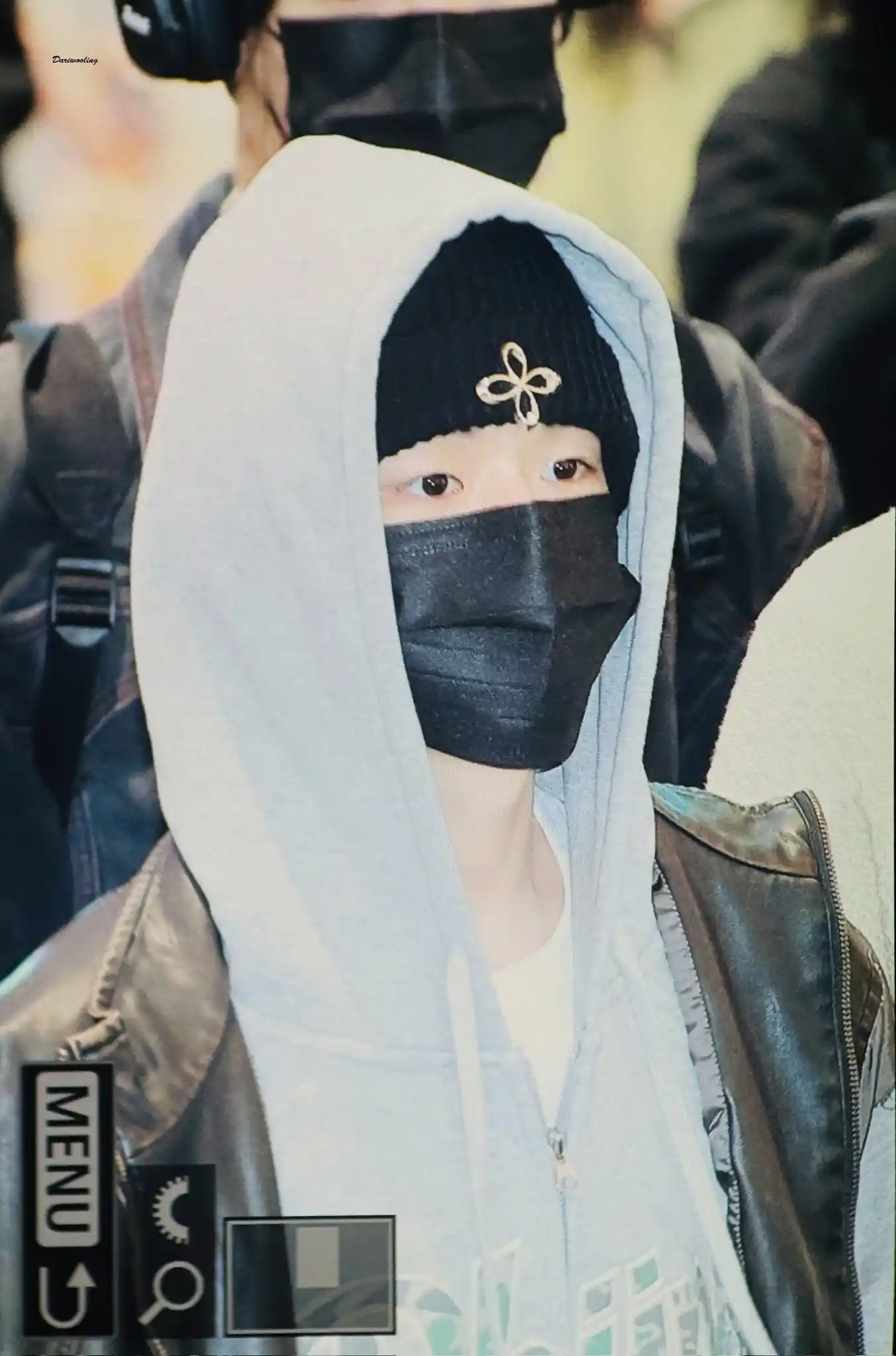 250327 이상혁 이리우 링왼 링른 고화질 + 프리뷰 webp (90) 공유 | 인스티즈