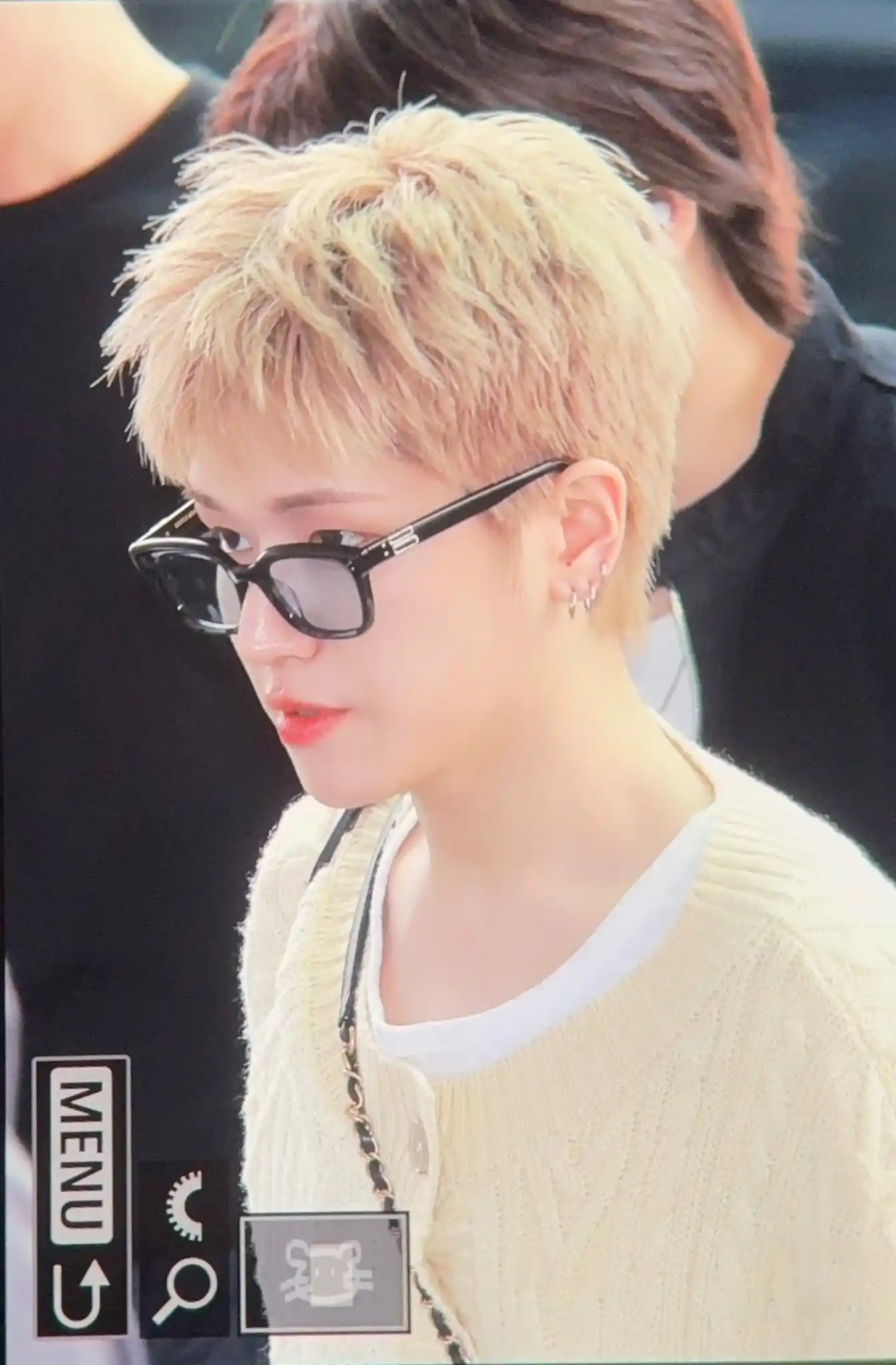 250327 이상혁 이리우 링왼 링른 고화질 + 프리뷰 webp (90) 공유 | 인스티즈