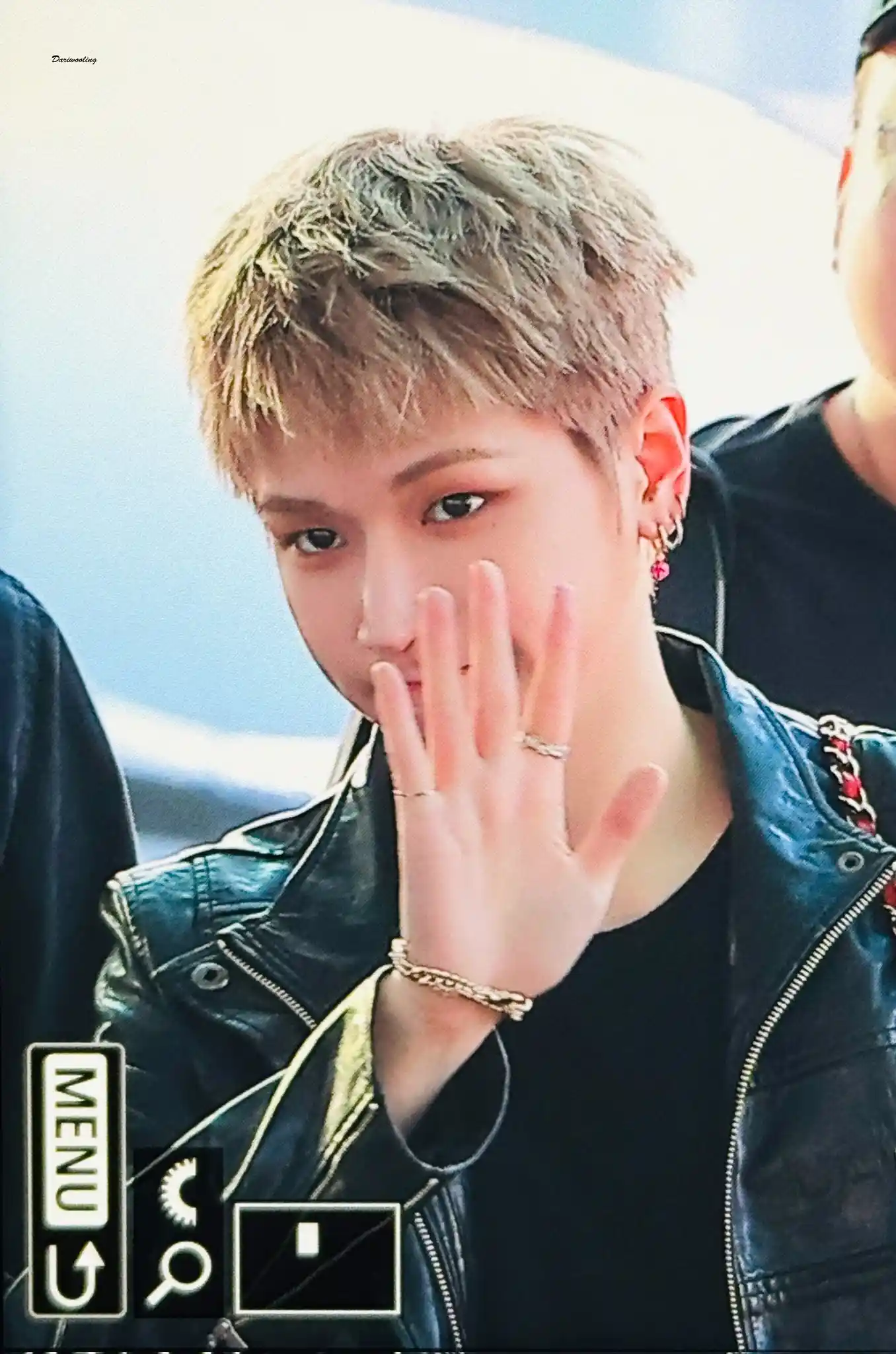 250327 이상혁 이리우 링왼 링른 고화질 + 프리뷰 webp (90) 공유 | 인스티즈