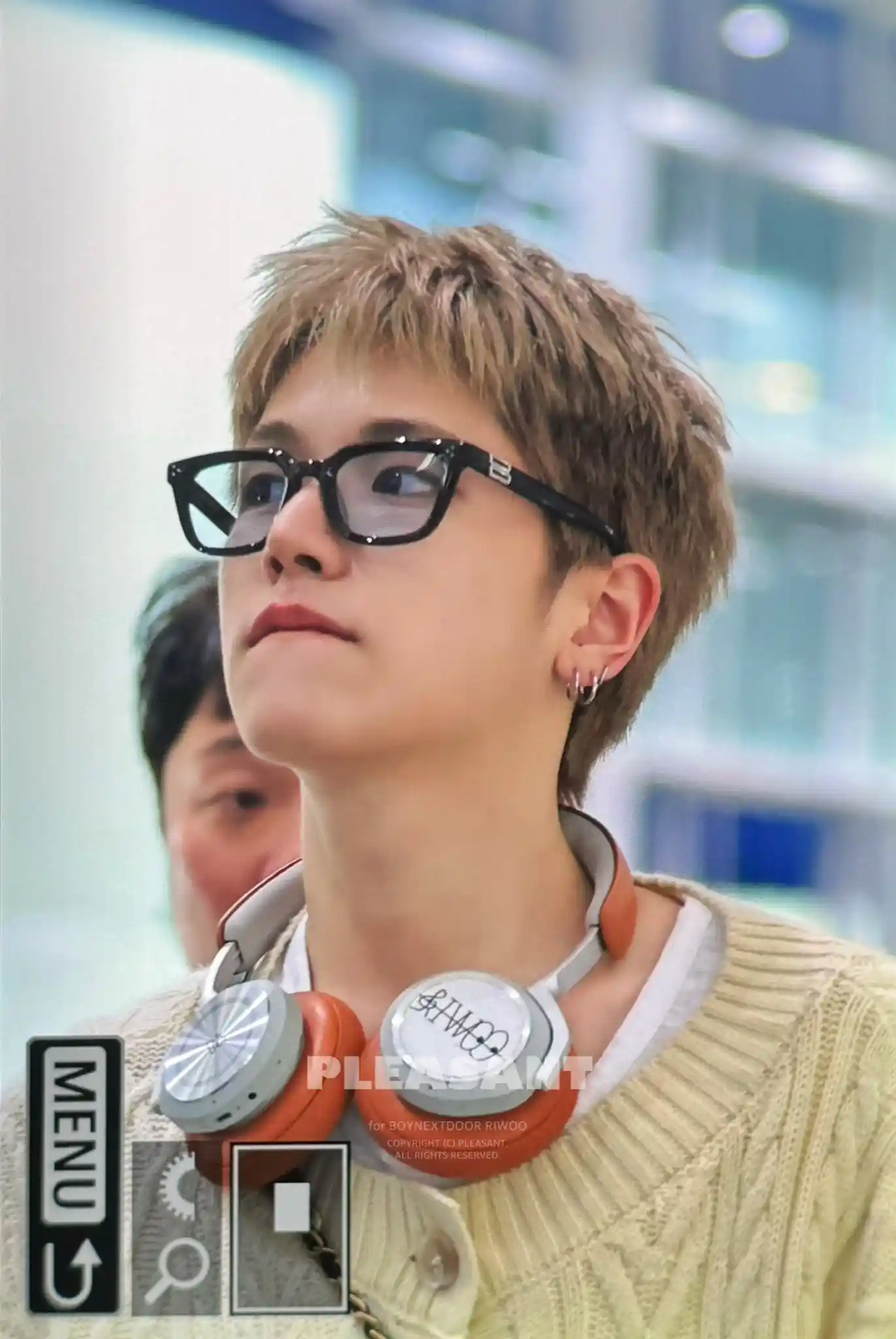 250327 이상혁 이리우 링왼 링른 고화질 + 프리뷰 webp (90) 공유 | 인스티즈