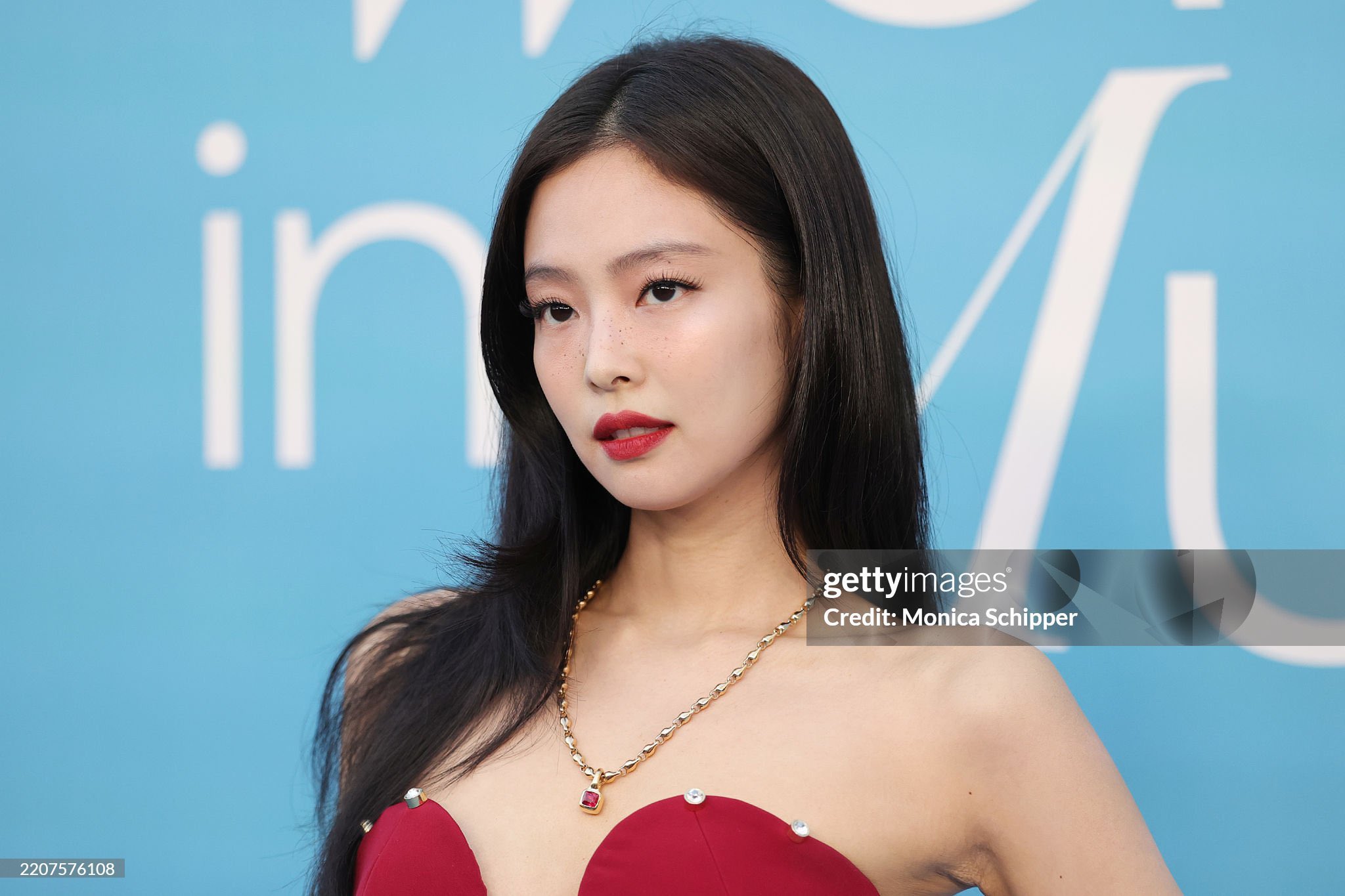 [정보/소식] 제니 빌보드 우먼 뮤직 시상식 게티 | 인스티즈