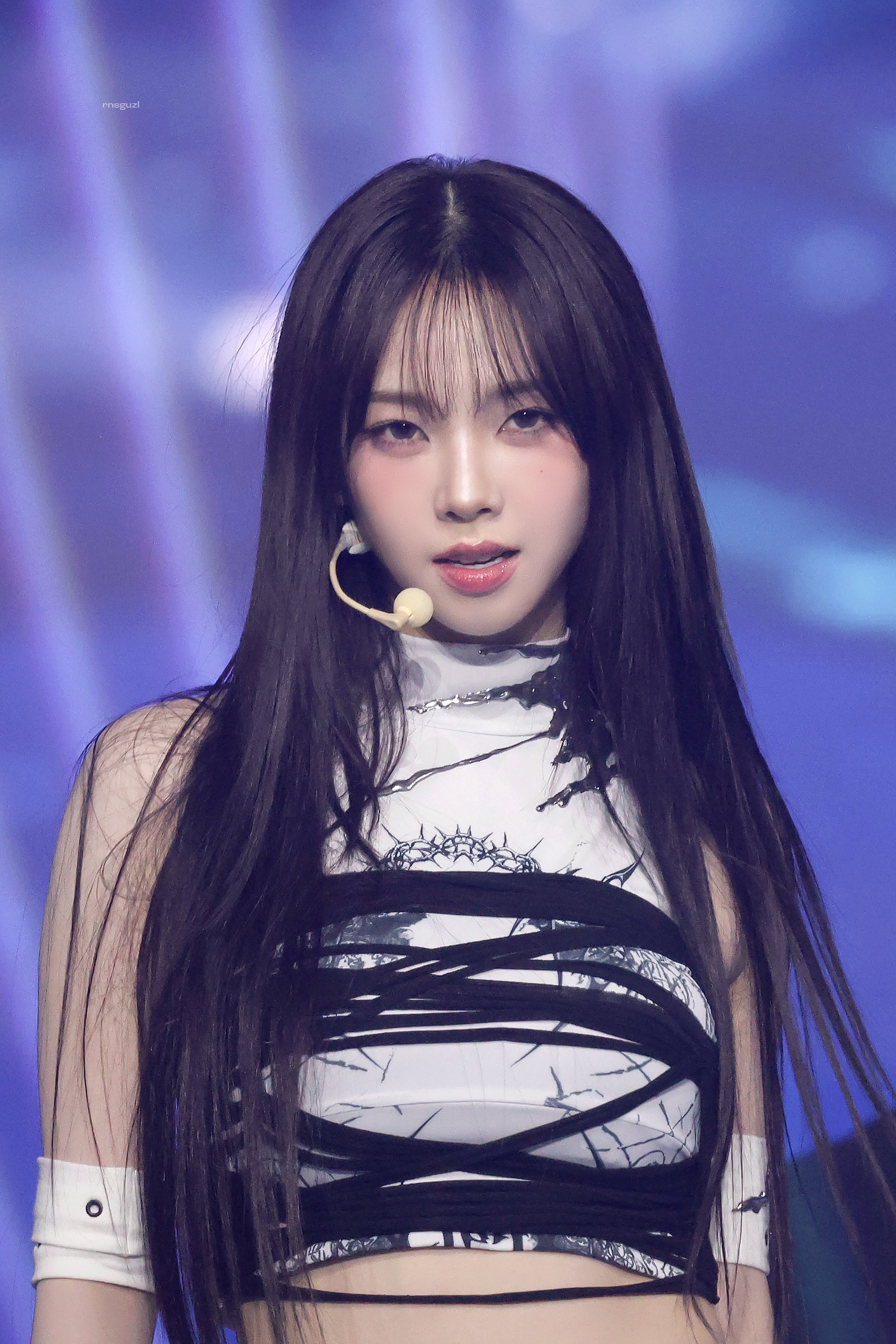 [잡담] 만우절 = 카리나 명절 | 인스티즈