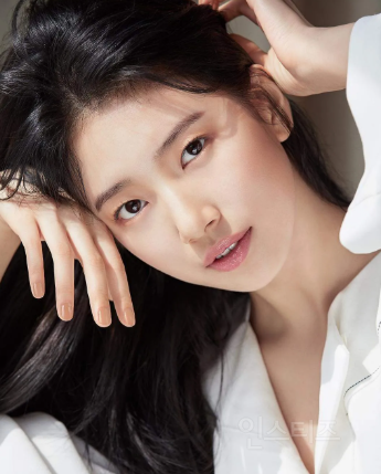 배우들이 쓰는 향수를 알아보자-여자편.jpg | 인스티즈