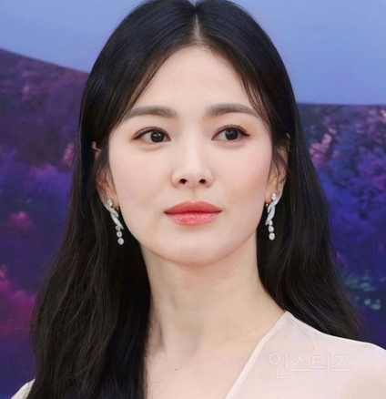 배우들이 쓰는 향수를 알아보자-여자편.jpg | 인스티즈