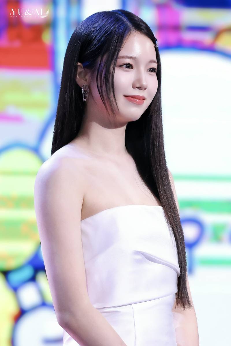 JYP 정석 토끼상+뽀얀 청순상인 아이돌.jpg | 인스티즈
