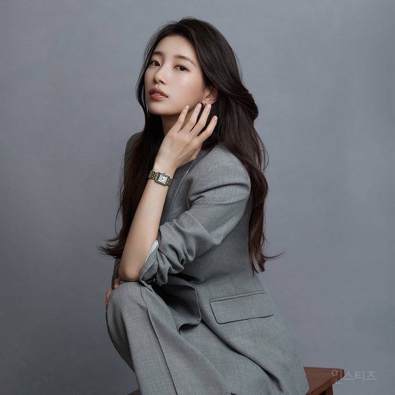 수지 론진 새화보 .....jpg | 인스티즈