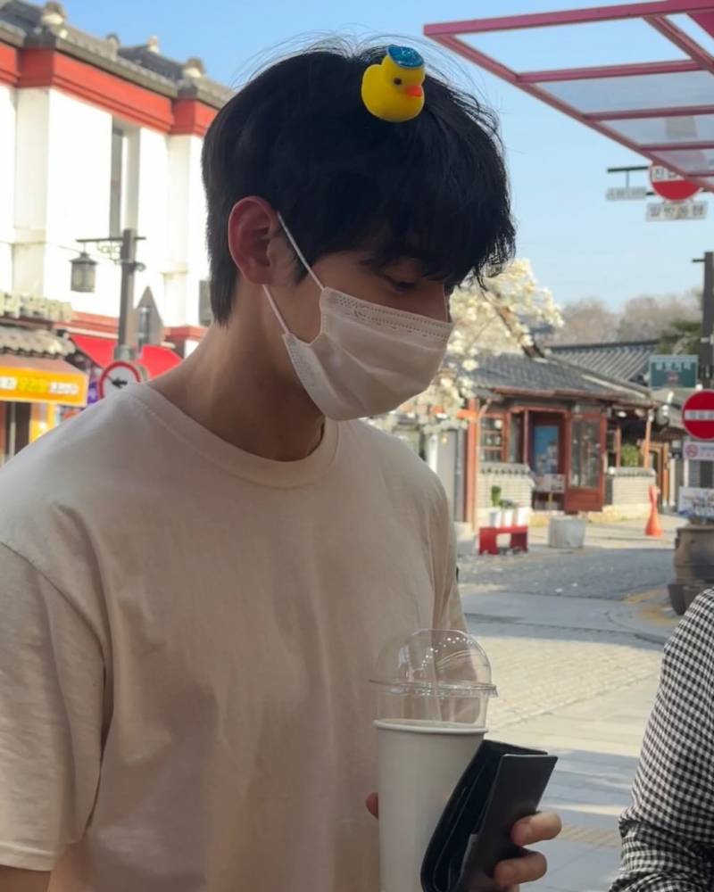 현재 이유없이 고자극이라는 차은우 전주여행.JPG | 인스티즈