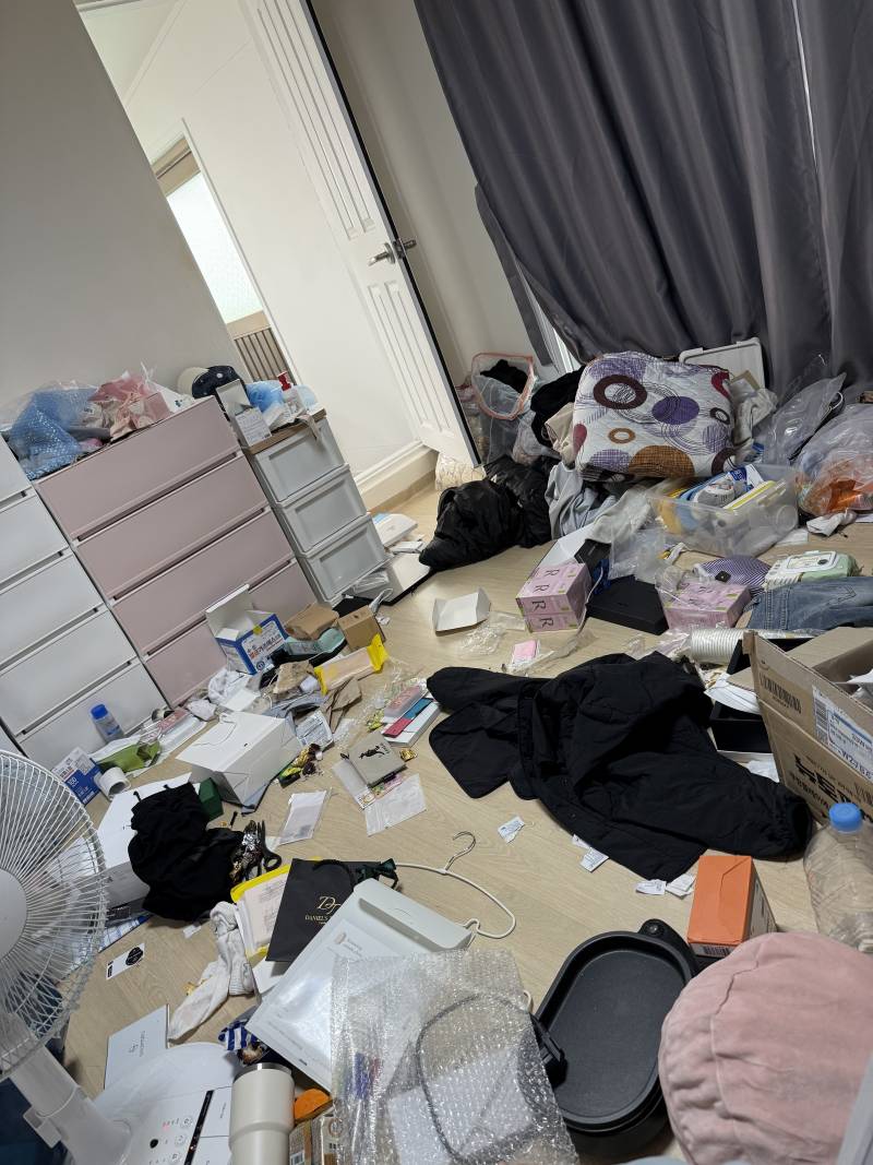 [잡담] 아 개망했어 어떡해 집청소중에 집주인이 | 인스티즈