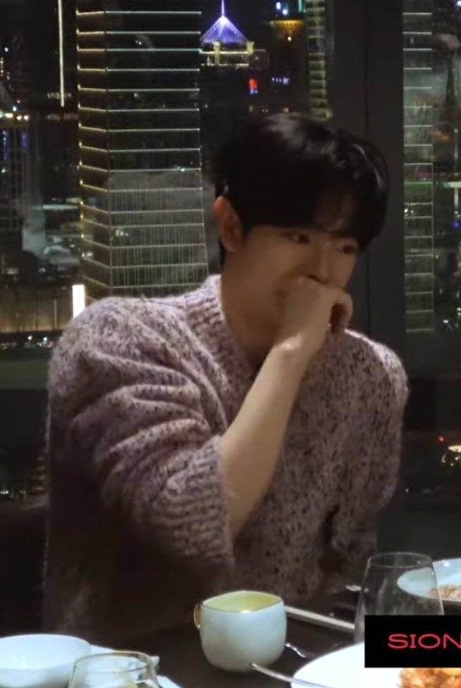 얼굴은 귀염상, 짐승 사주를 가진 남돌 | 인스티즈