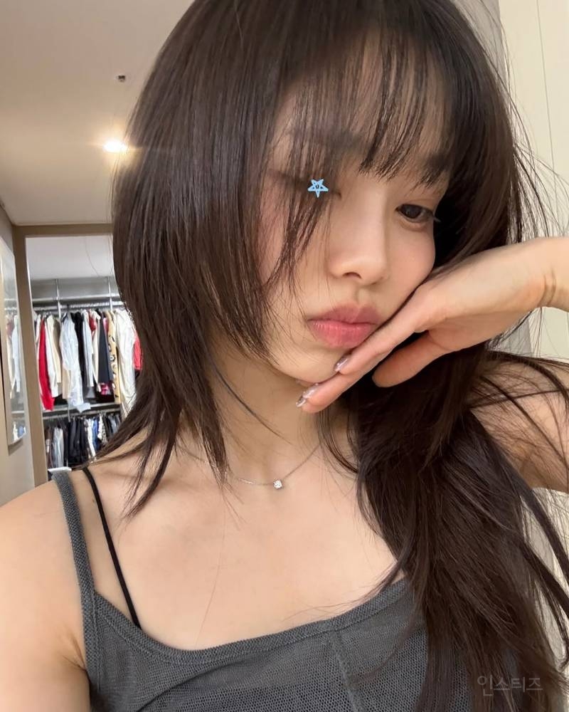 최근 인생 처음으로 층 많은 레이어드컷 해봤다는 츄 | 인스티즈
