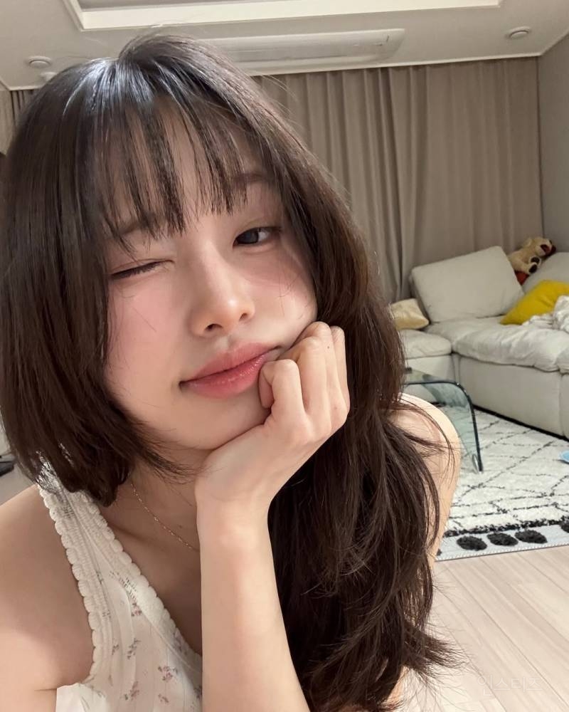 최근 인생 처음으로 층 많은 레이어드컷 해봤다는 츄 | 인스티즈