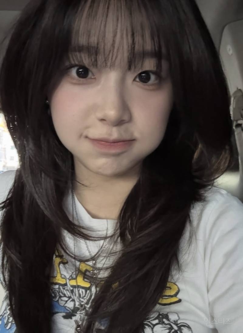 최근 인생 처음으로 층 많은 레이어드컷 해봤다는 츄 | 인스티즈