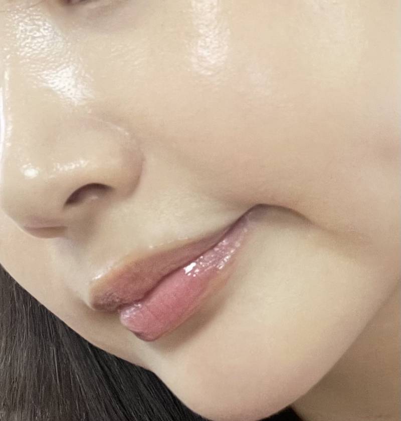 [잡담] 화장만 하면 개떴었는데 익들이 화장품 추천해줘서 1도 안뜸.. 후기남길겡..ㅎㅎ | 인스티즈