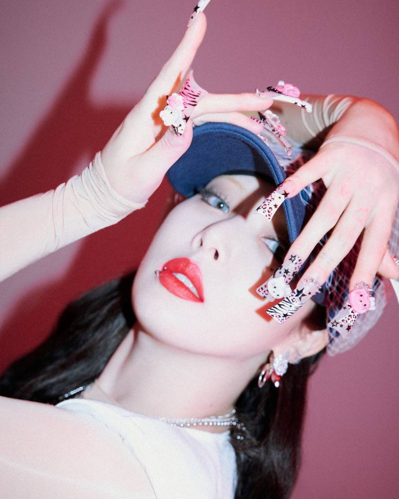 현아 디지털 싱글 [못 (Mrs. Nail)] 컨셉포토.jpg | 인스티즈