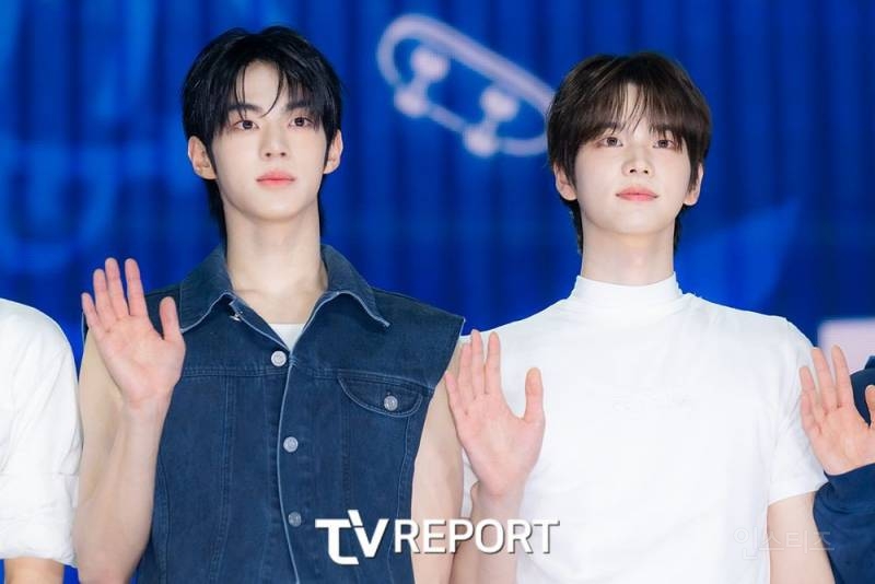  쌍둥이같다 or 형제같다 의견 갈리는 남돌.JPG