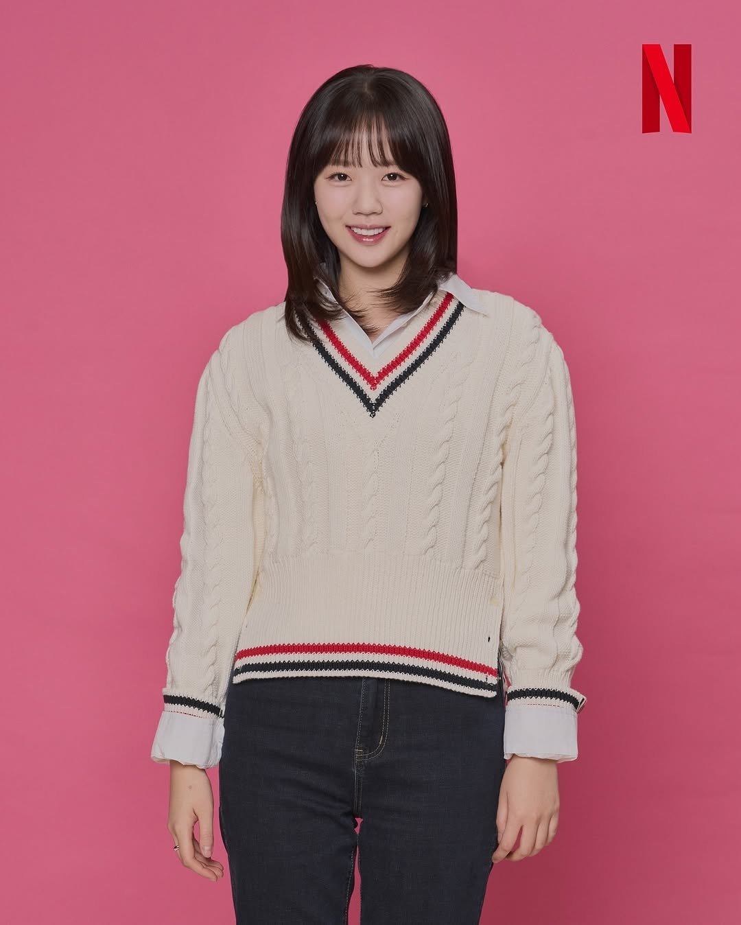 [잡담] 넷플 공계에 방탄 진이랑 지예은은 ㄹㅇ 배우들같다 | 인스티즈