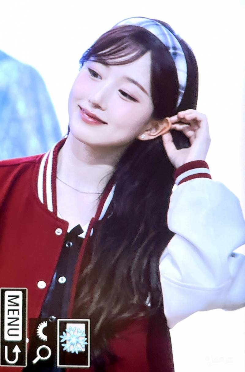 헤어밴드 개찰떡으로 팬들 반응 좋았던 어제자 엔믹스 해원.jpg | 인스티즈