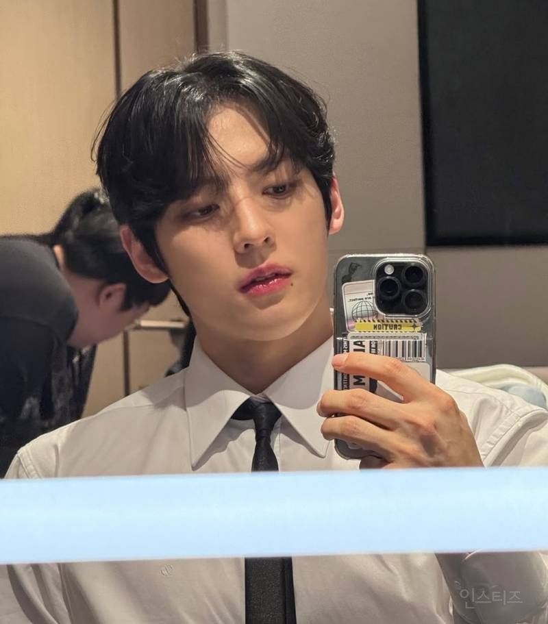 최근 진짜 감다살 헤메코인 남돌.jpg | 인스티즈