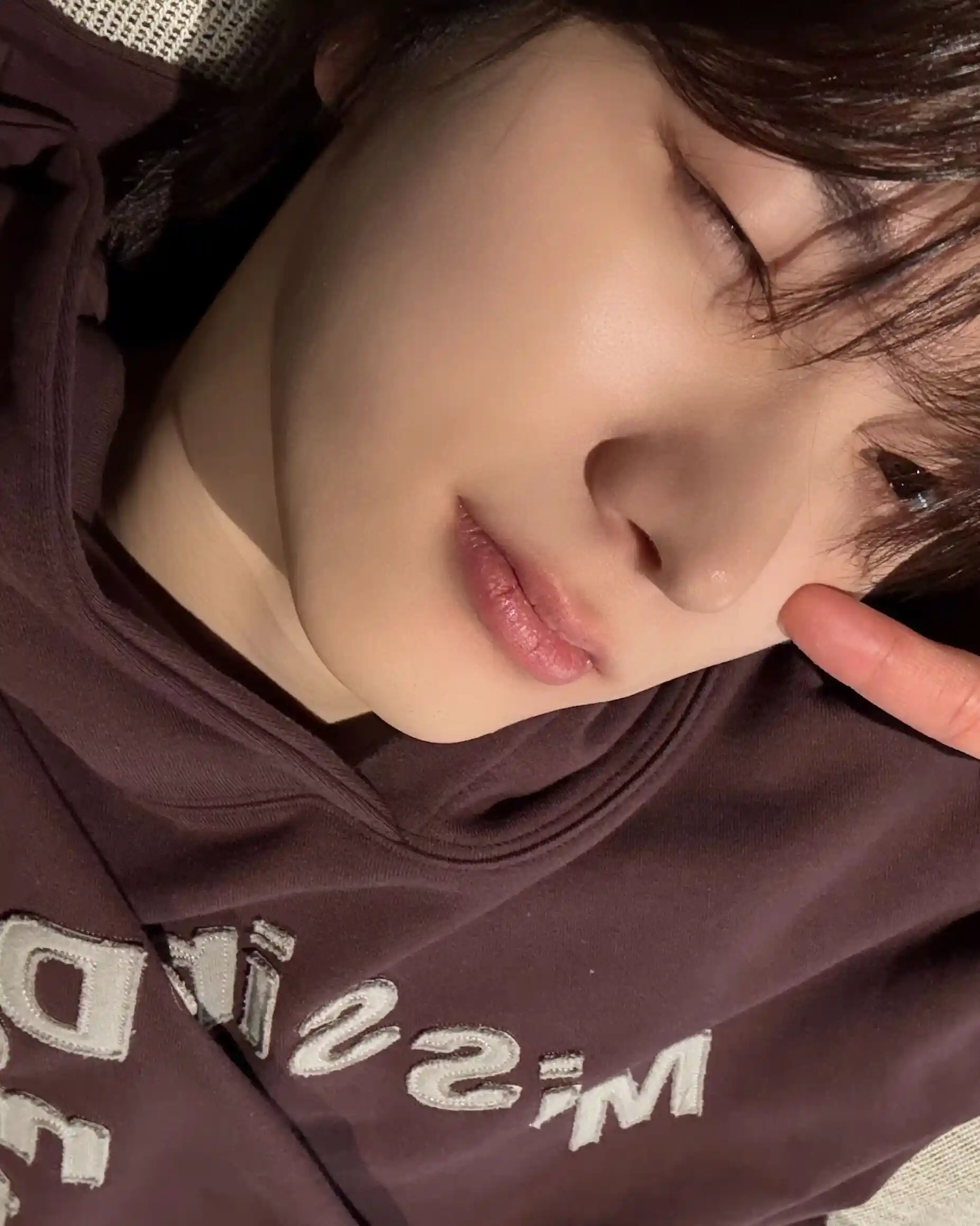 250427 박성호 호왼 호른 뉴 셀카 (6) 공유 *자르는 방식만 다를 뿐 같은 짤 취향대로 사용하세요 | 인스티즈