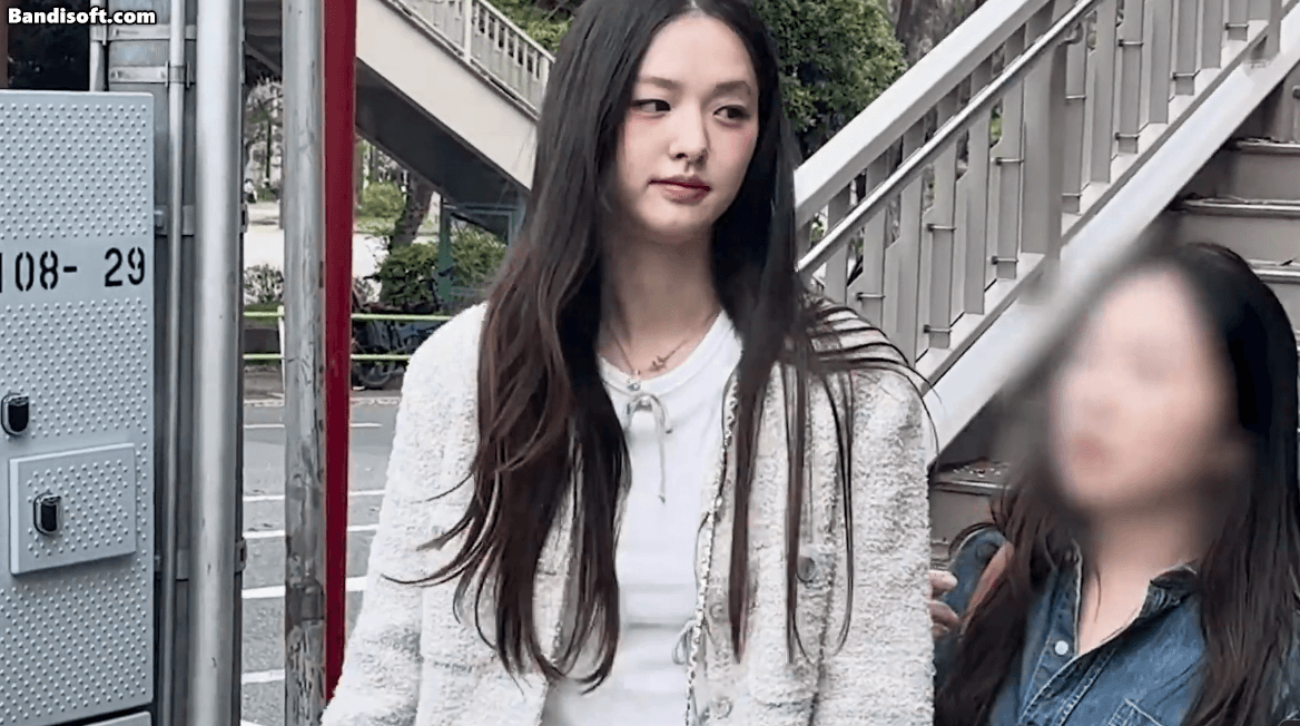 약 8년 만에 신규 런칭한 샤넬 향수 론칭 이벤트 한국 대표로 참여한 모델 비주얼 | 인스티즈