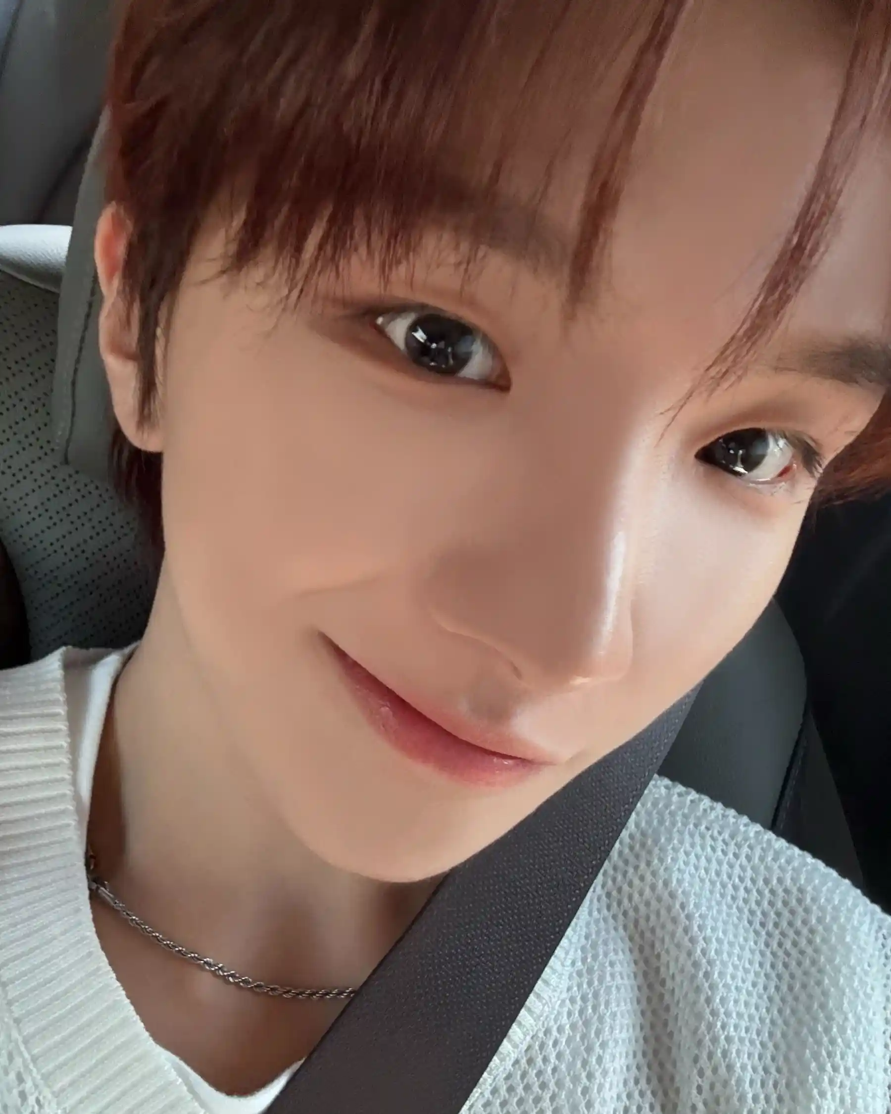 네가 내 전지현이다 김운학 운왼 운른 뉴 셀카 (2) webp 공유 | 인스티즈