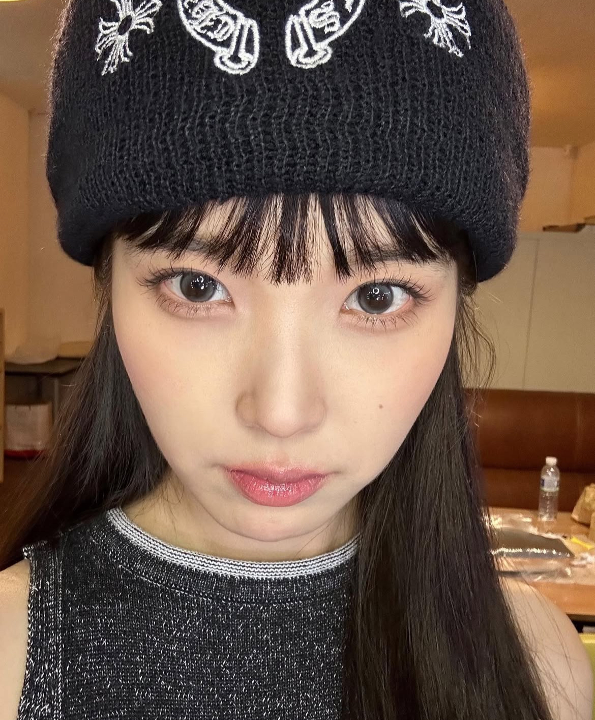 [잡담] 아이유 볼점 꽤 진한데 어울리는 거 부럽다 | 인스티즈
