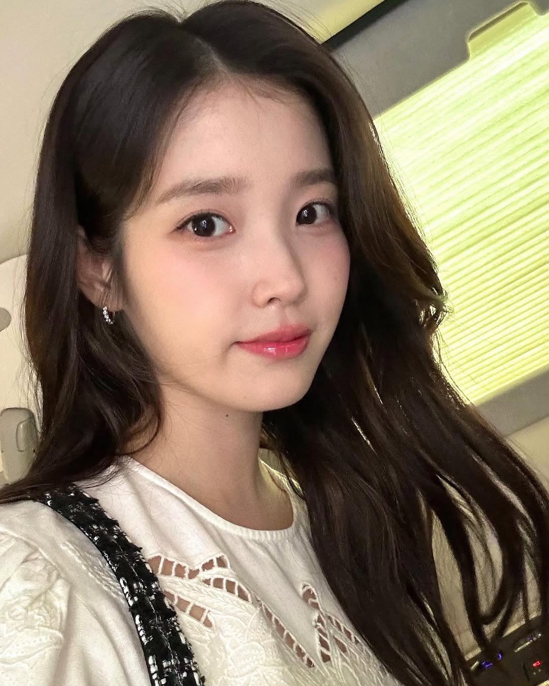 [잡담] 방금올라온 아이유 인스타대박!!! | 인스티즈