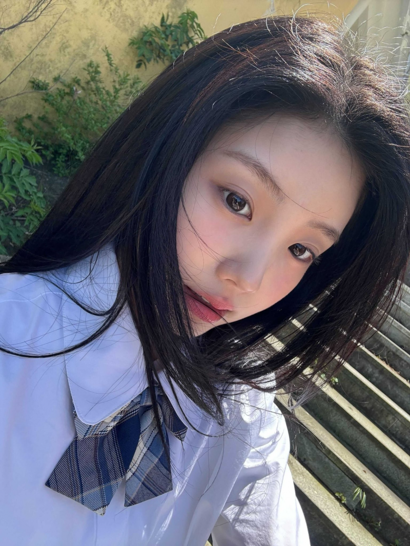 감다살인 것 같은 포카리스웨트 전원 생머리 아일릿 광고 | 인스티즈