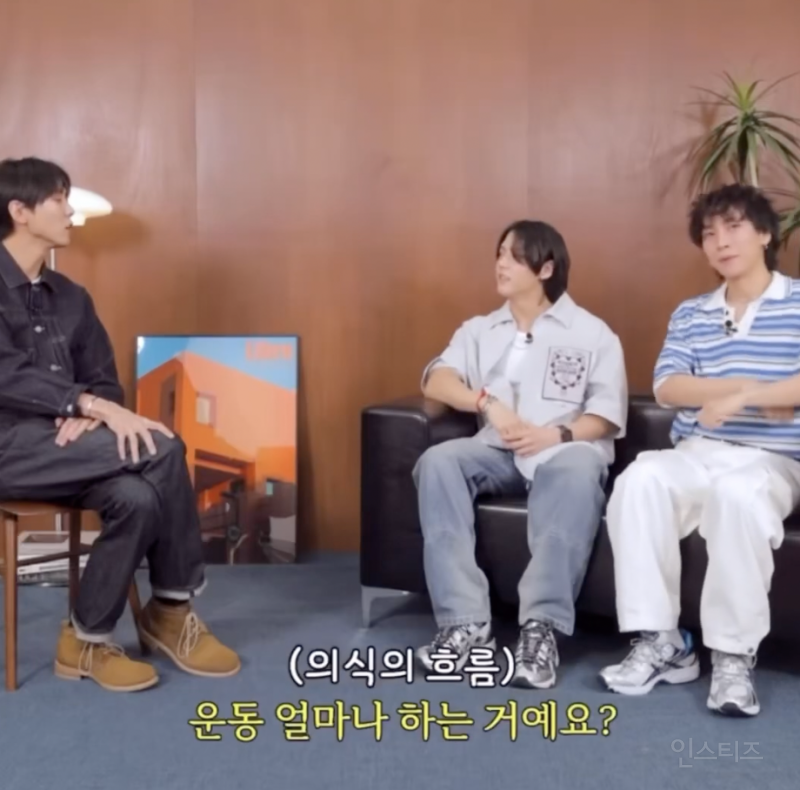  한달에 40번 운동 했다는 남돌 몸 상태 .jpg
