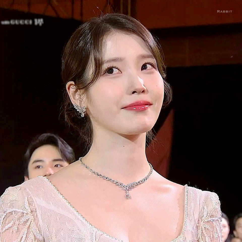 [잡담] 대군부인) 내가 좋아하는 대군쀼 변우석 아이유 짤인데 | 인스티즈