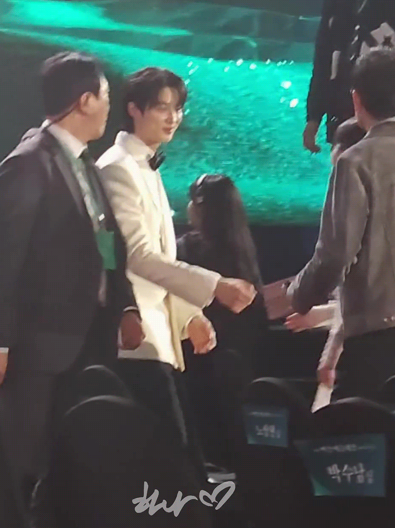 [잡담] 오랜만에 다시보는 백상 대군쀼 👑 | 인스티즈