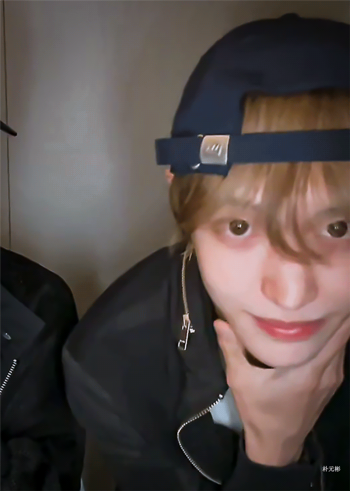 [잡담] 나 진짜 원빈이 갈발 시절이 젤 최애야 너무너무 예뻤어 | 인스티즈