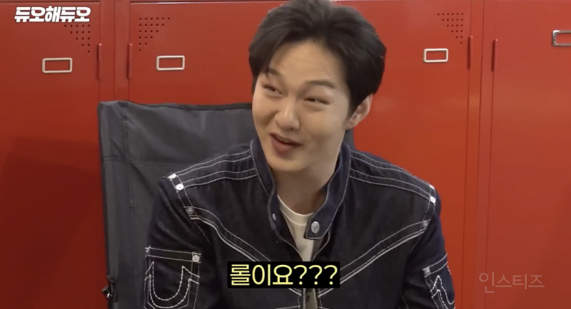 신곡 홍보하러 가서 롤만 5시간 하고 온 사람 .jpgif | 인스티즈