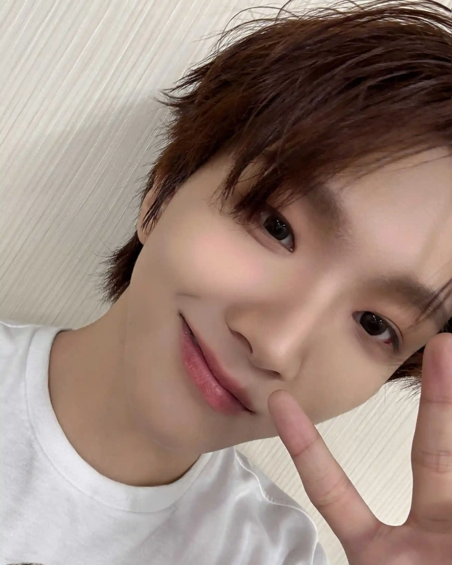 김운학 운왼 운른 뉴 셀피 (2) webp + 어릴 때 사진 (1) webp 공유 | 인스티즈