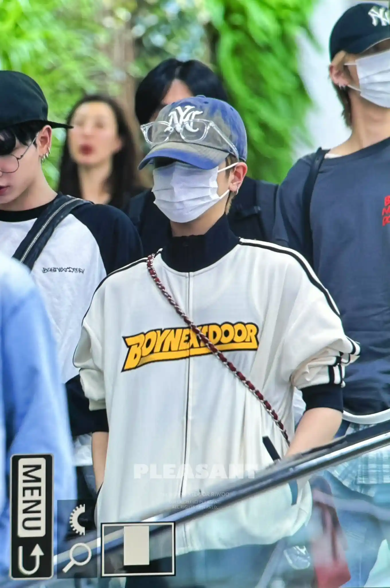 이상혁 이리우 링왼 링른 프리뷰 고화질 셀피 webp (16) 공유 | 인스티즈