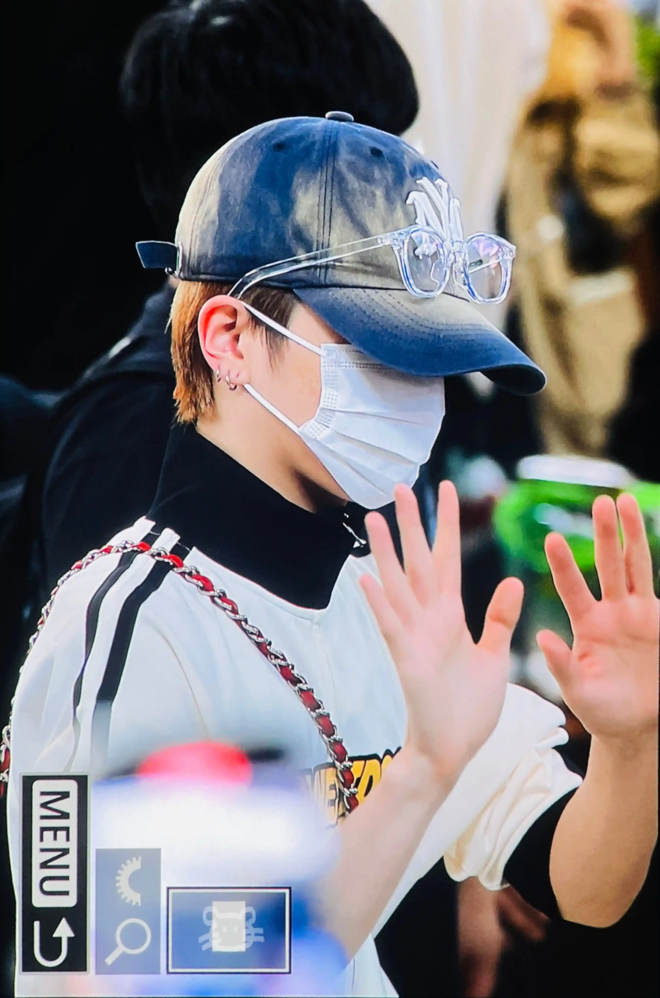 이상혁 이리우 링왼 링른 프리뷰 고화질 셀피 webp (16) 공유 | 인스티즈