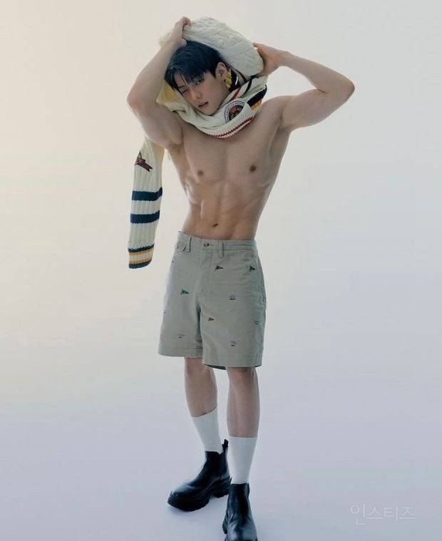 수납형이라는 레전드 힘숨찐 남돌.jpg | 인스티즈