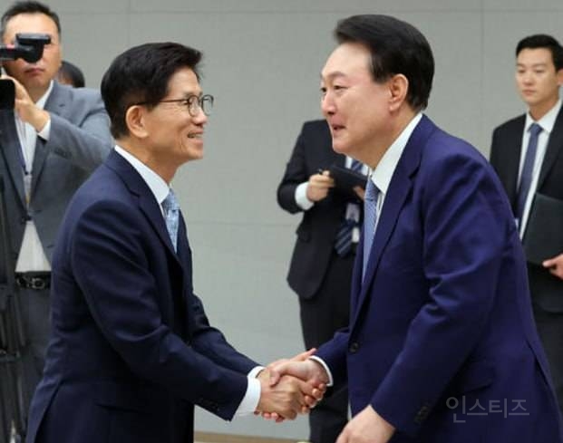 내란 주동자도 끌어 안는다는 김문수.jpg | 인스티즈