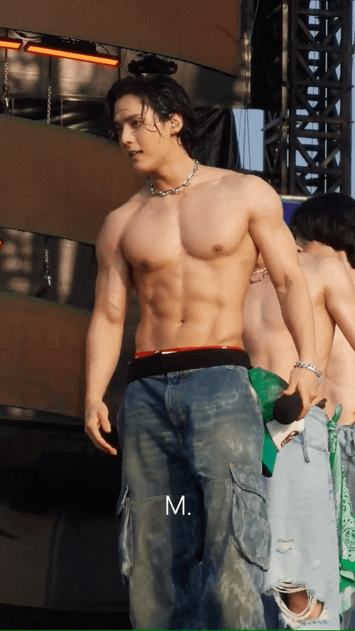 이번 워터밤도 무대한다는 워터밤 레전드 .jpgif | 인스티즈