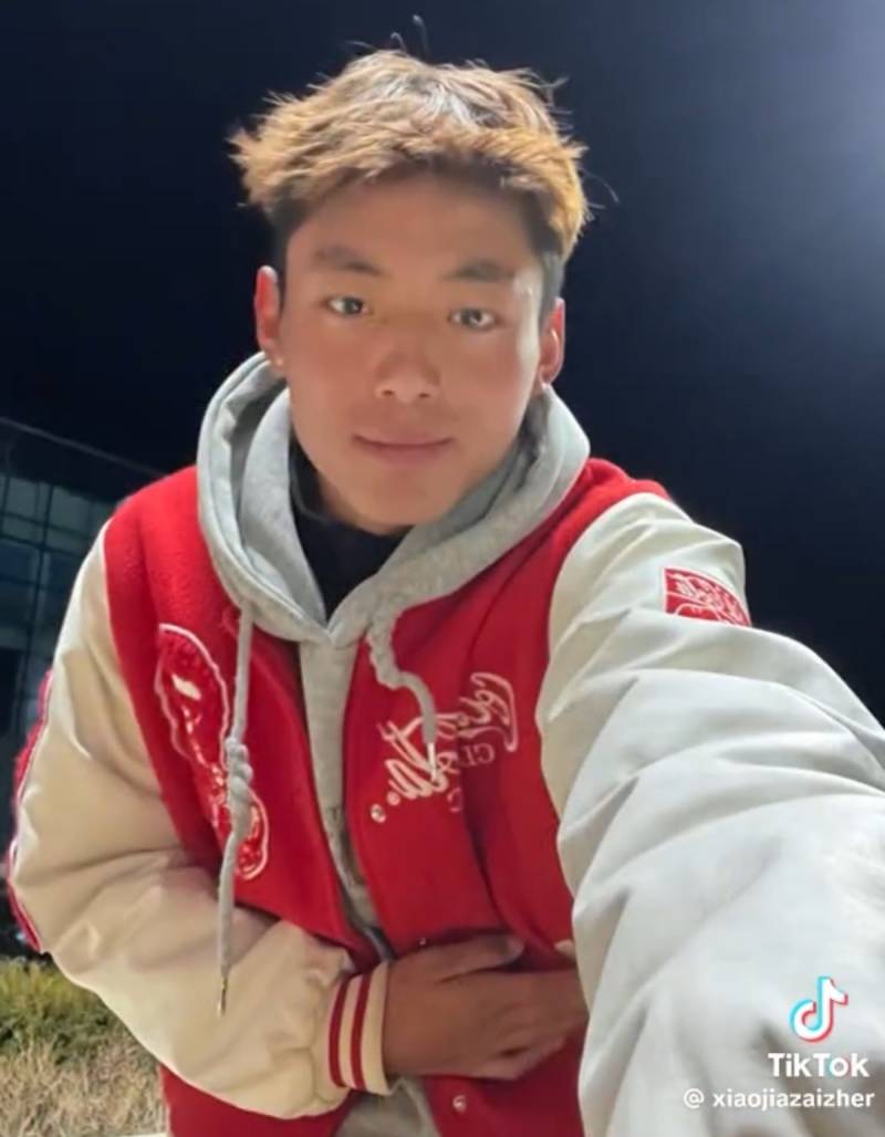 현재 연예인 몇명 보인다는 핫한 티벳청년.JPG | 인스티즈