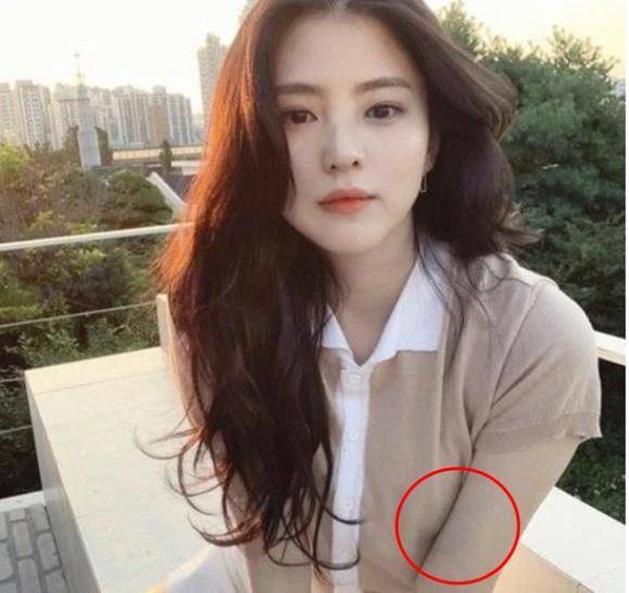 현재 타투 지우고 있거나 이미 다 지운 연예인들.JPG | 인스티즈