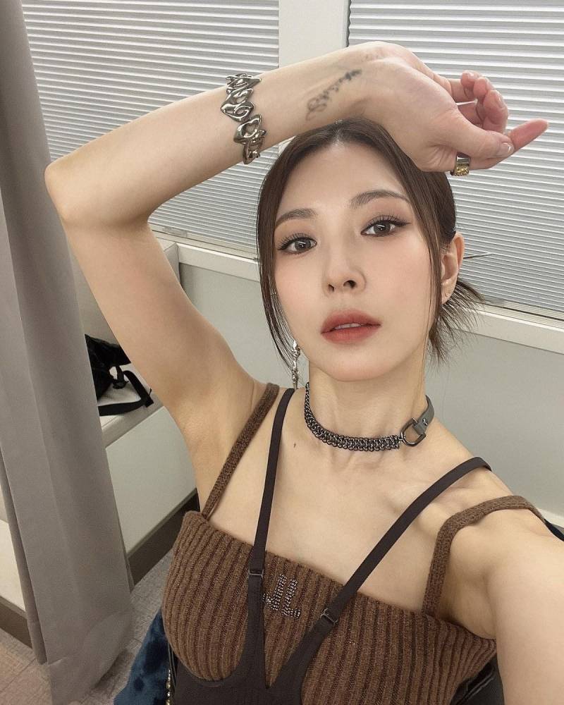 현재 타투 지우고 있거나 이미 다 지운 연예인들.JPG | 인스티즈