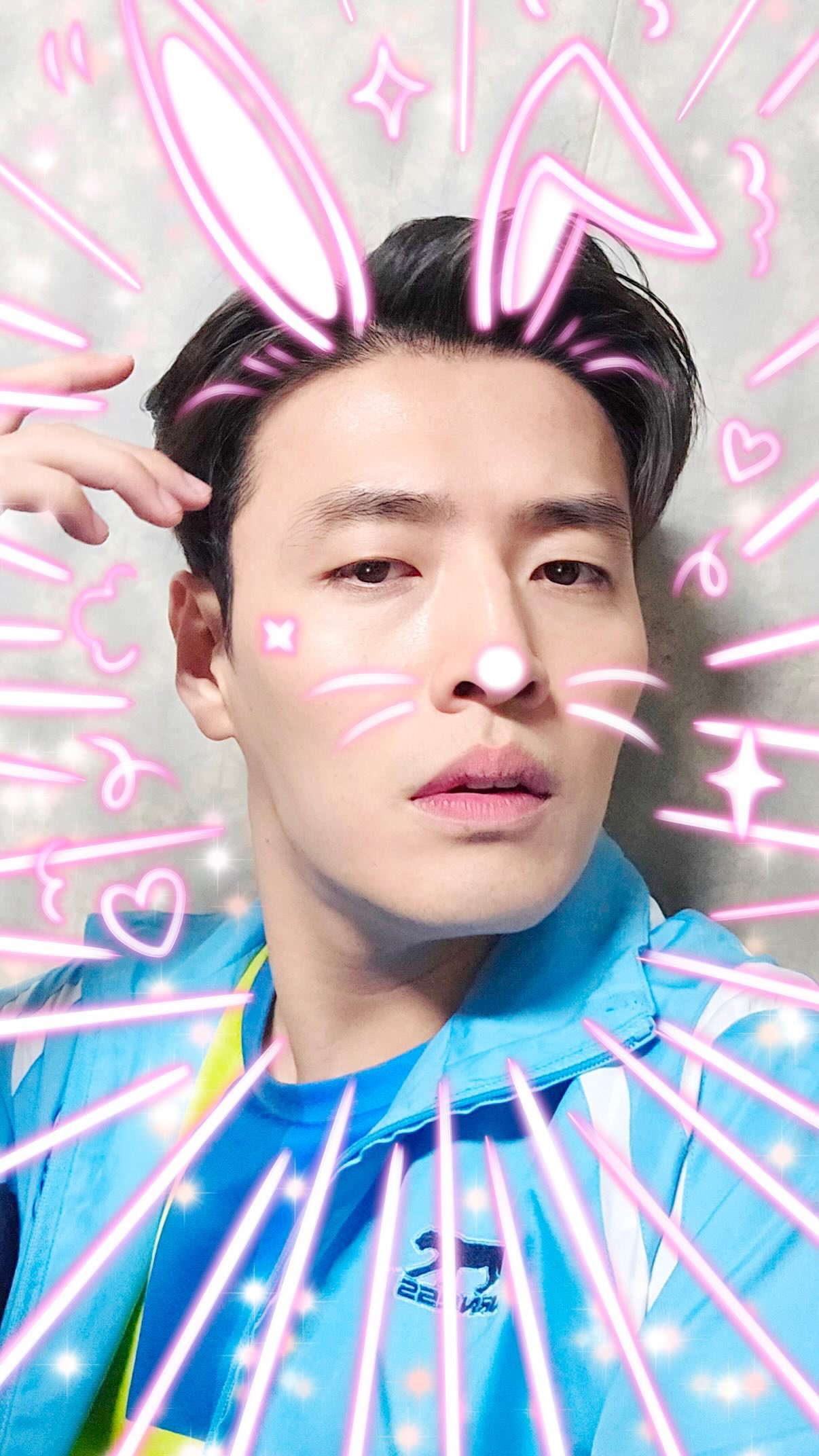 강하늘 토끼 셀카ㅋㅋㅋㅋㅋㅋ | 인스티즈
