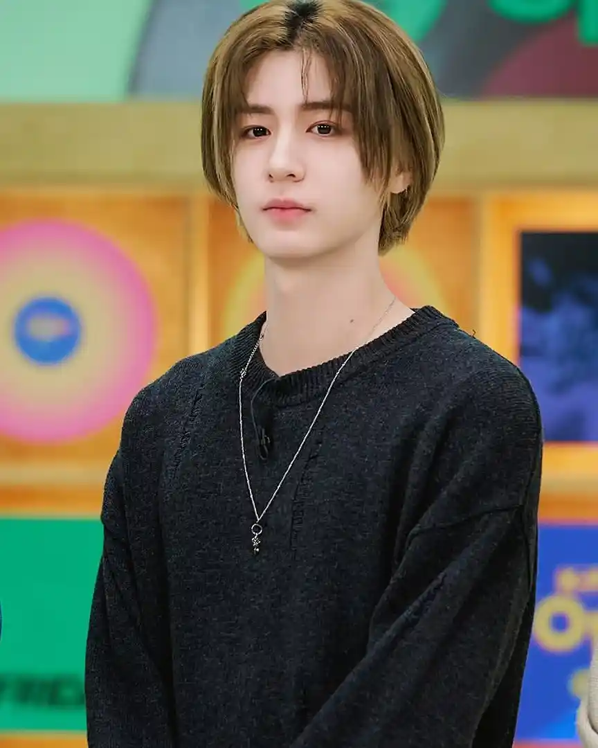 김이한 김동현 햔왼 햔른 남찍사 셀피 고화질 (8) webp 공유 | 인스티즈